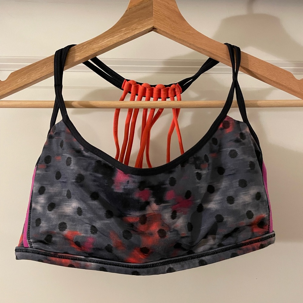 Lululemon bra